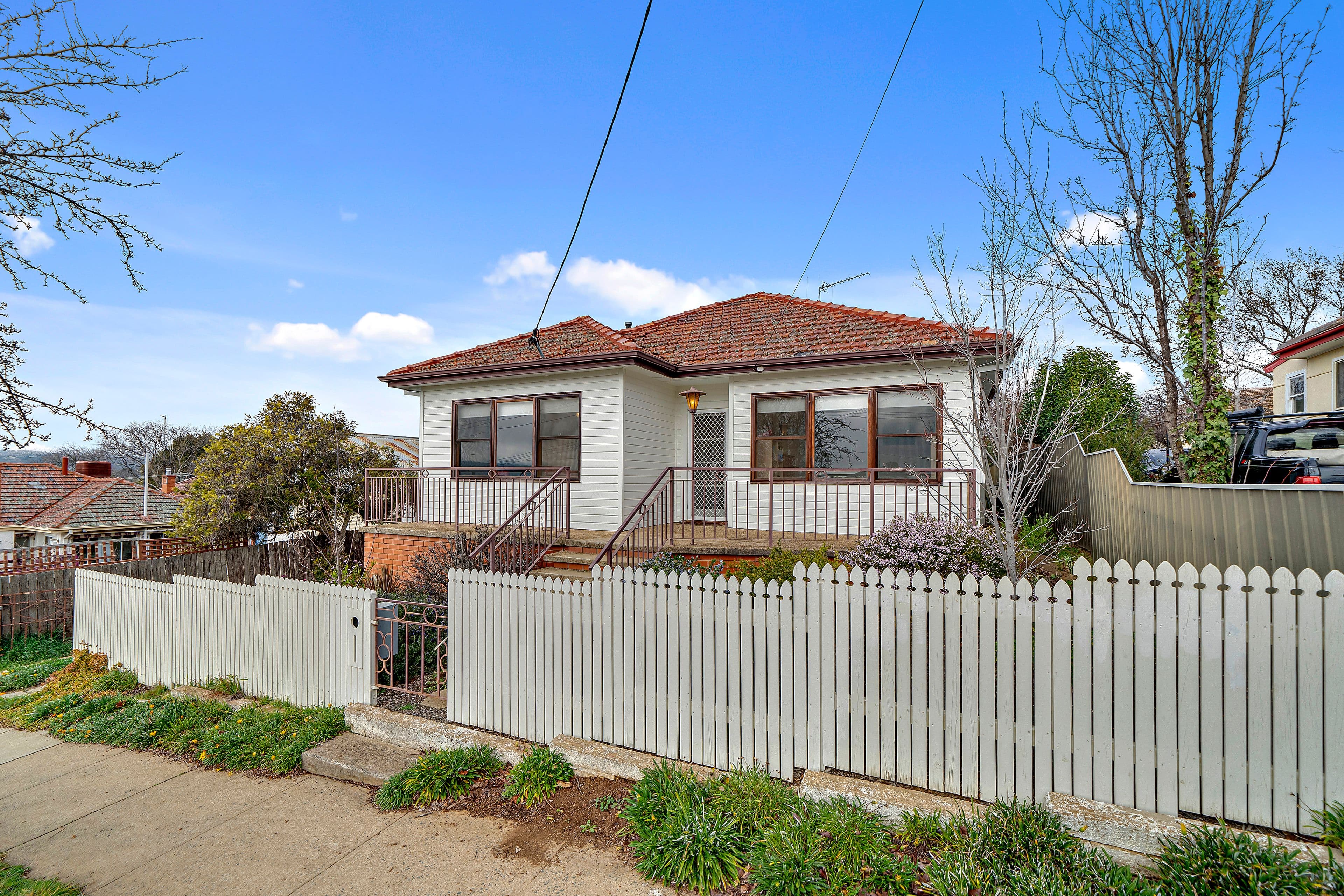 30 Surveyor Street, Queanbeyan NSW 2620, Queanbeyan - Thumbnail 2