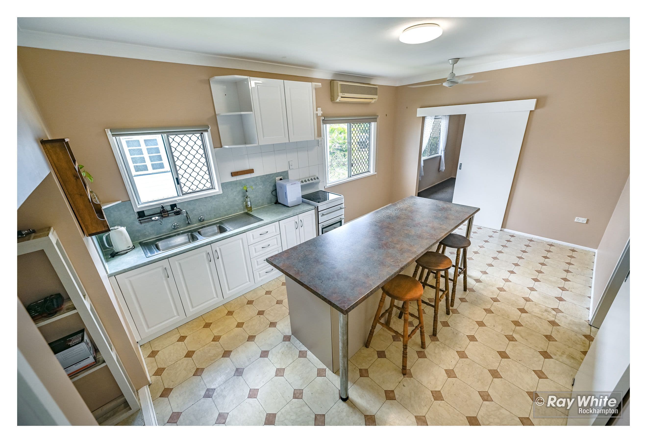 254 Clanfield Street, Berserker QLD 4701, Berserker - Thumbnail 7