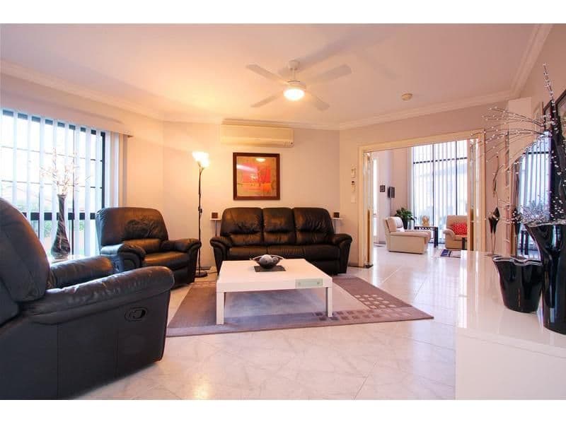 7 Caitlyn Court, BUNDOORA VIC 3083, Bundoora - Thumbnail 4