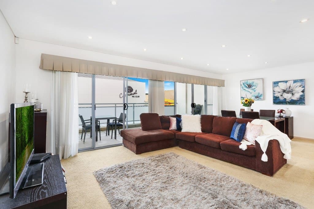 1/163 Princes Highway, Corrimal - Image 1