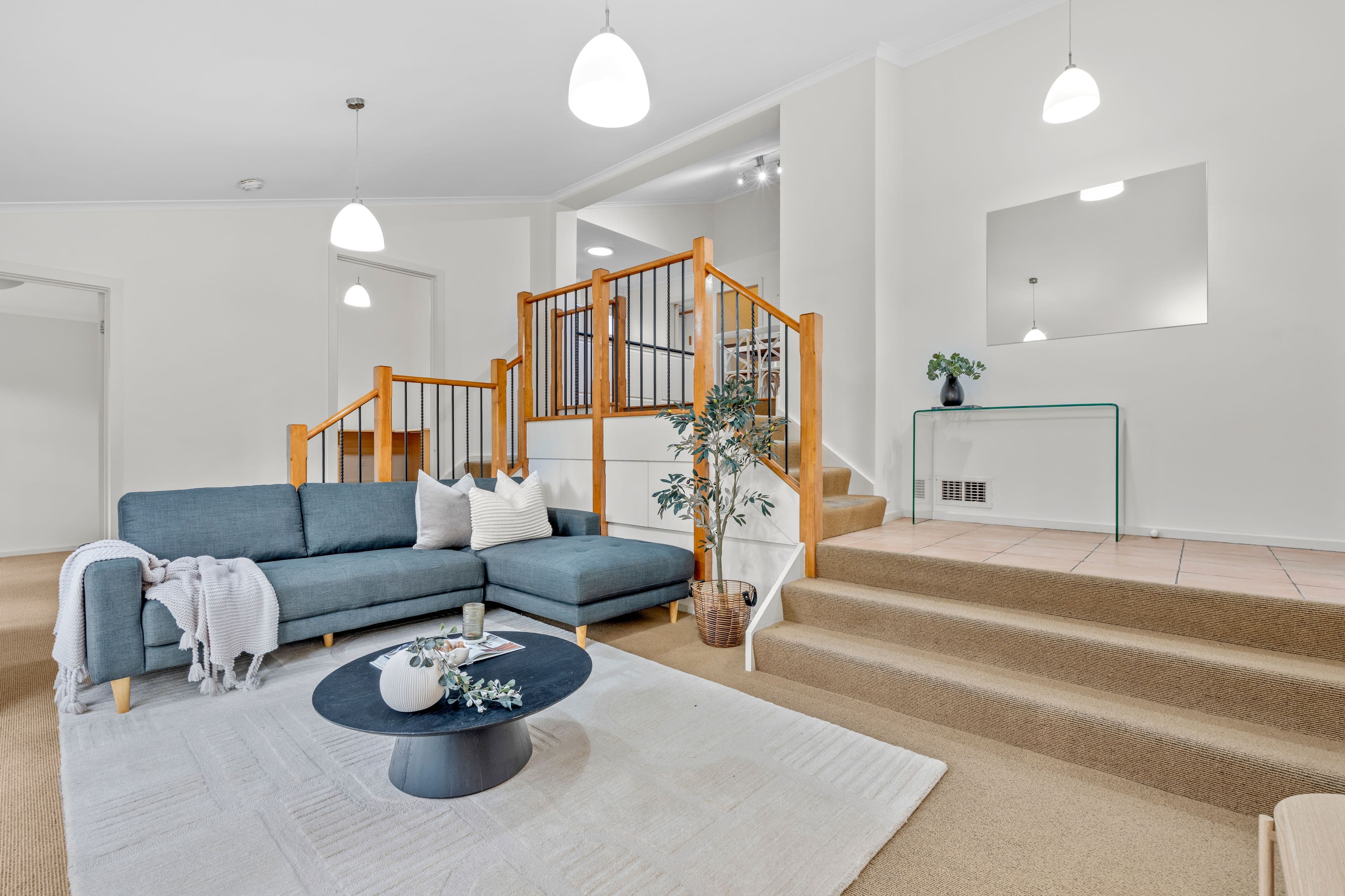 76 Diamond Creek Road, Greensborough VIC 3088, Greensborough - Thumbnail 2