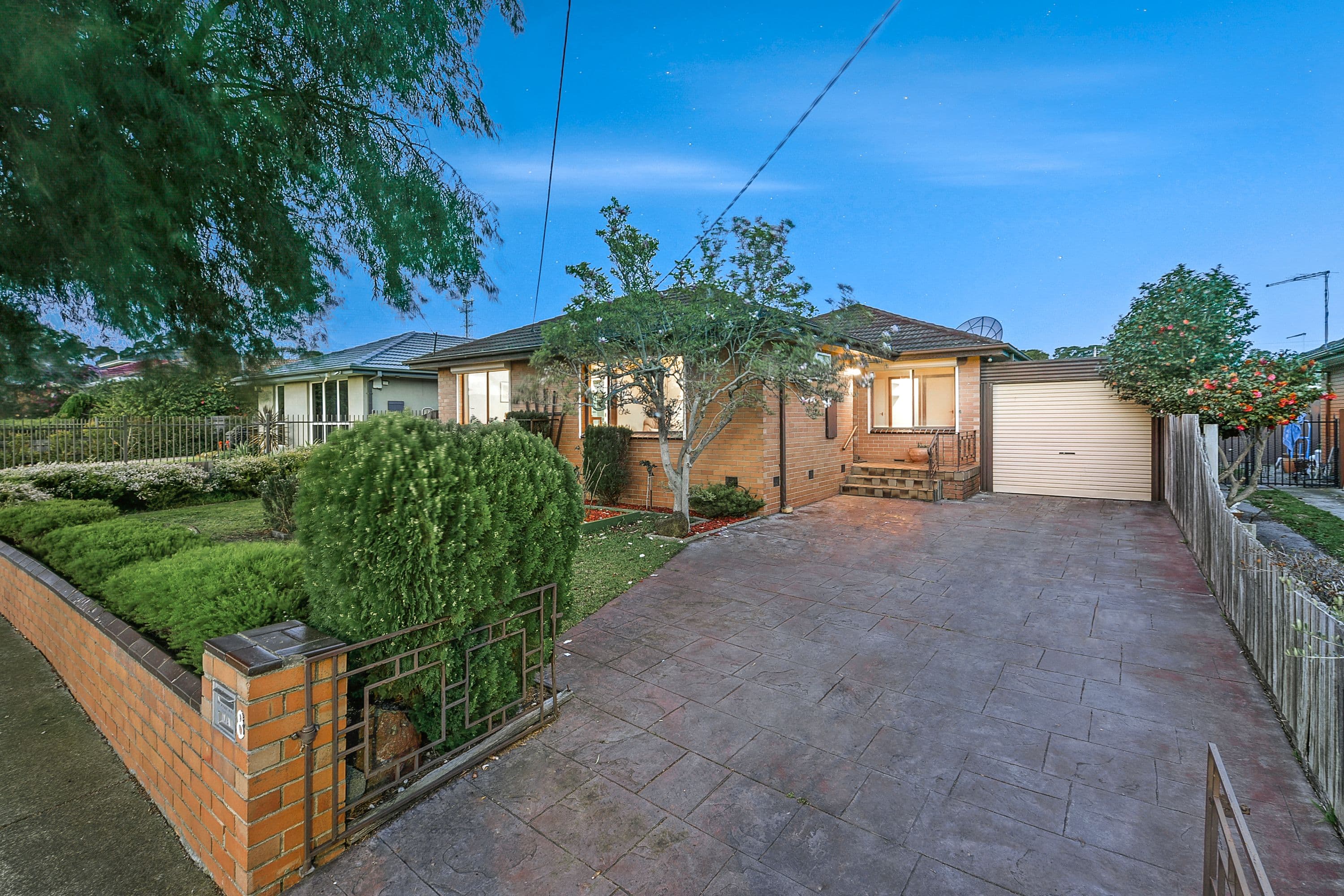8 Montrose Street, Oakleigh South VIC 3167, Oakleigh South - Image 1