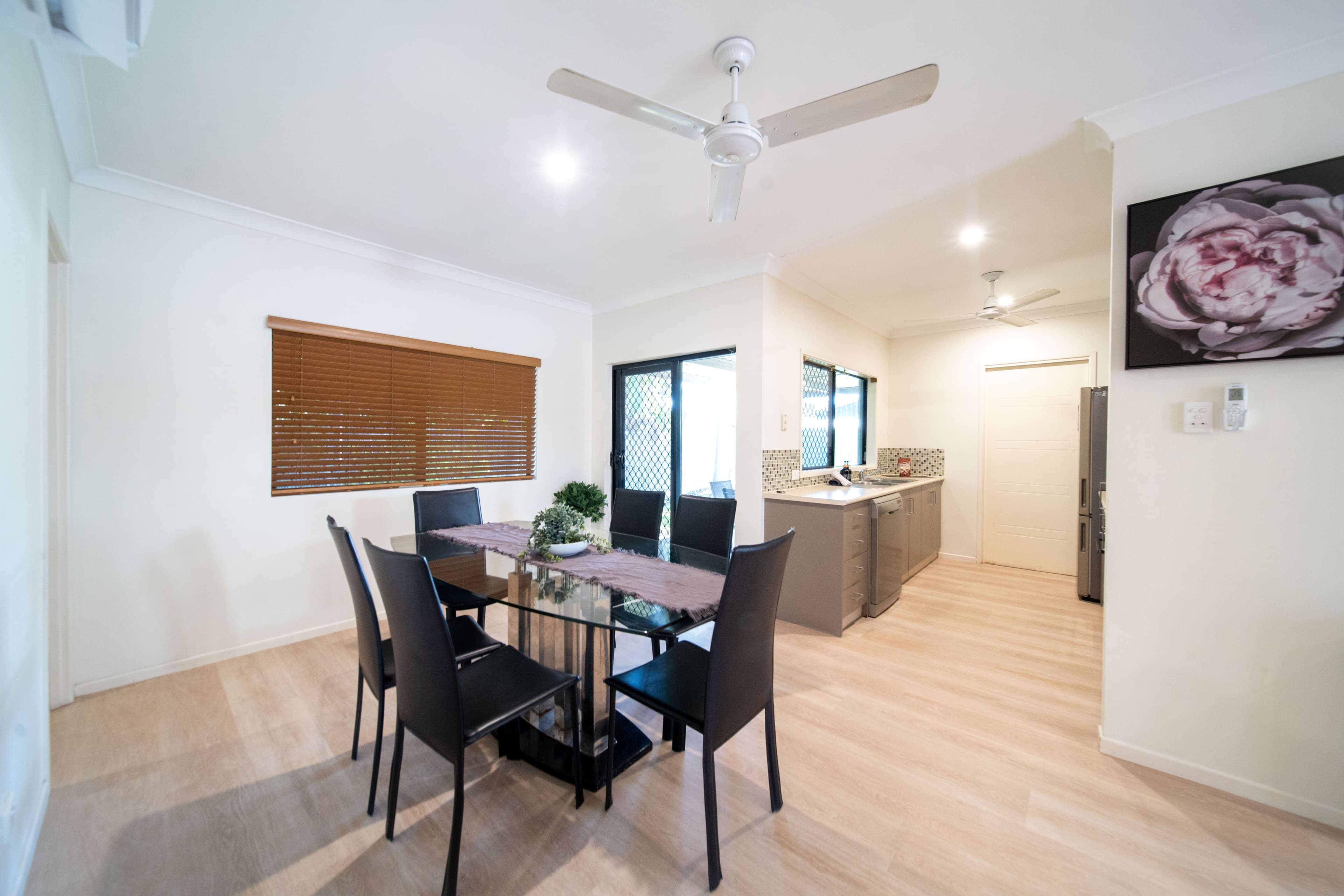 213 Corcoran Street, Currajong QLD 4812, Currajong - Thumbnail 4