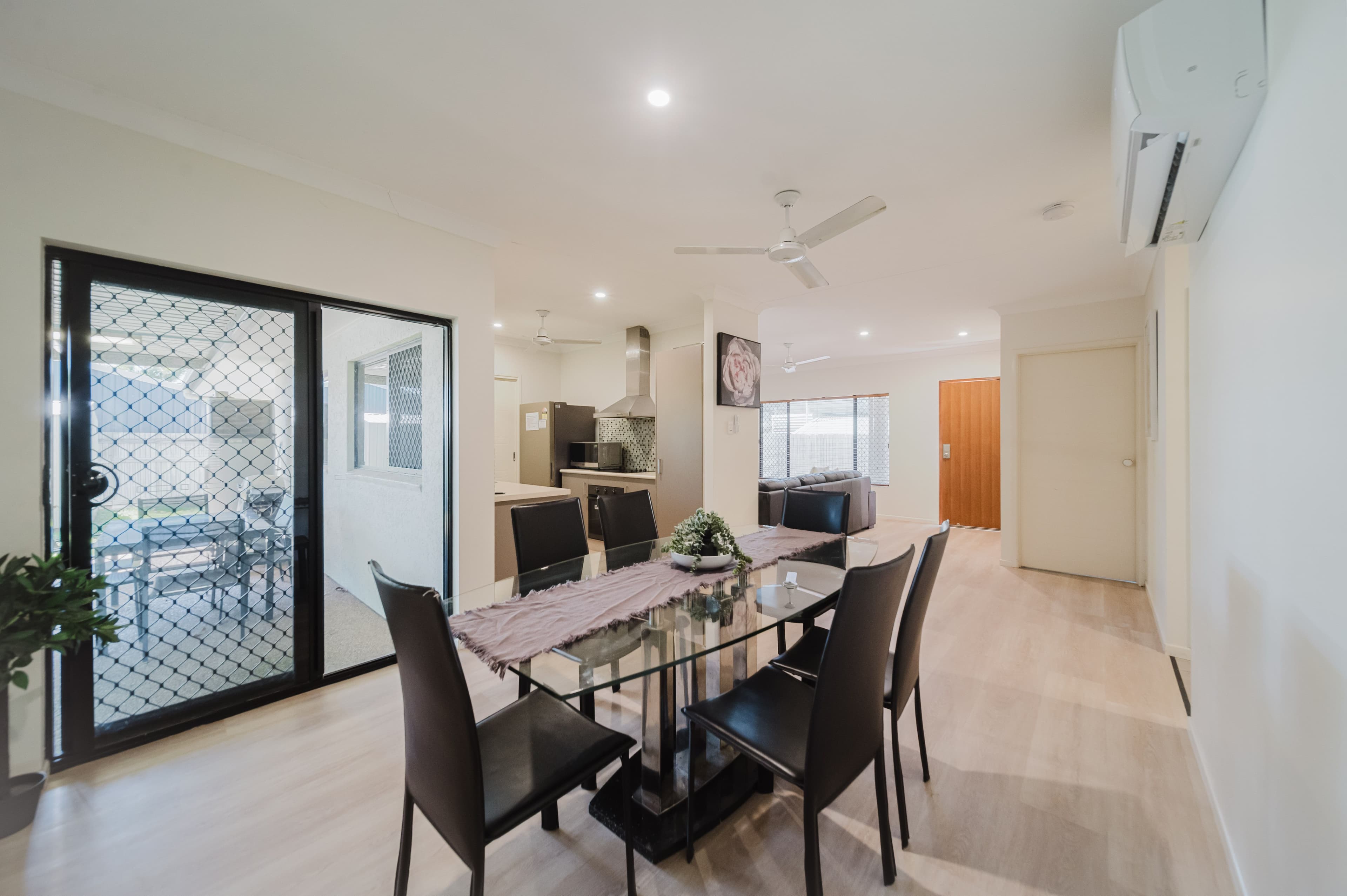 213 Corcoran Street, Currajong QLD 4812, Currajong - Thumbnail 5