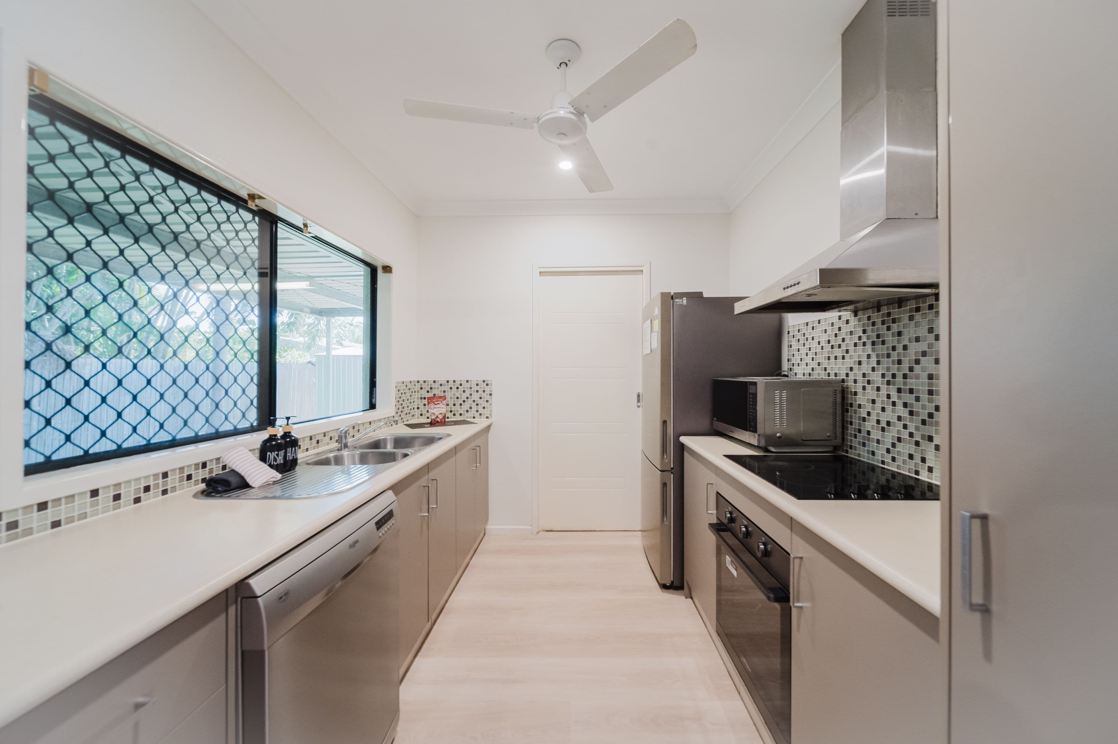 213 Corcoran Street, Currajong QLD 4812, Currajong - Thumbnail 6