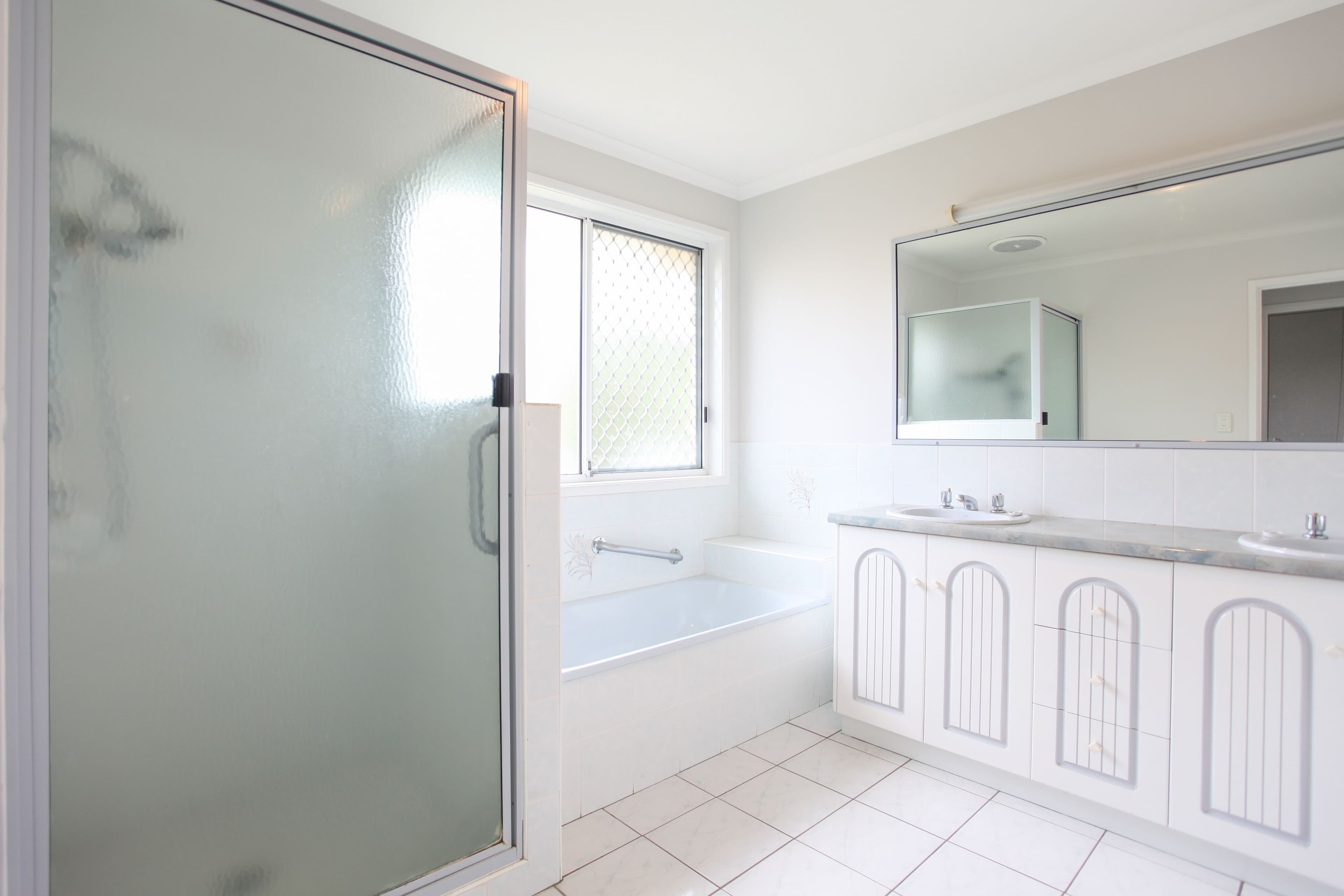 50 Fernleigh Avenue, Andergrove QLD 4740, Andergrove - Thumbnail 5