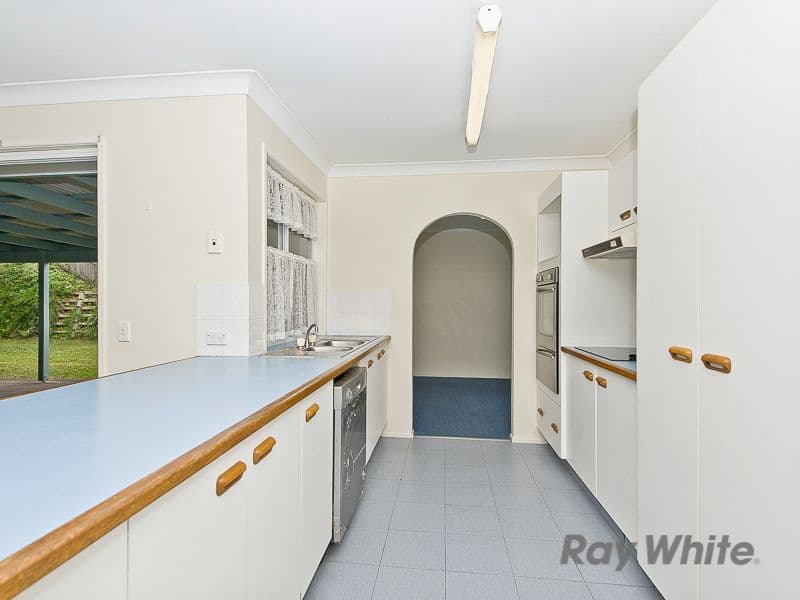 74 Collins Road, EVERTON HILLS QLD 4053, Everton Hills - Thumbnail 4