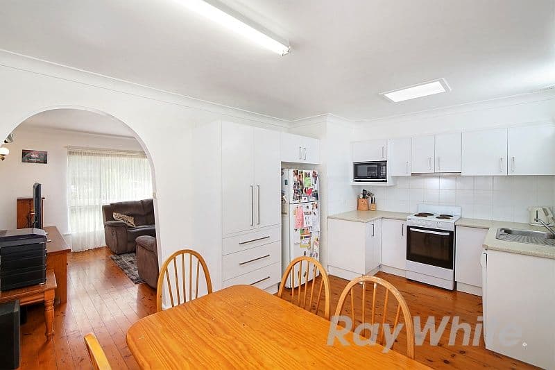 36 Swan Street, Kanwal - Thumbnail 2