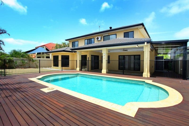 17 Calmwater Crescent, HELENSVALE QLD 4212, Helensvale - Thumbnail 2