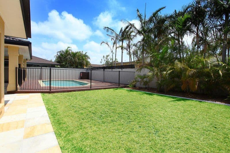 17 Calmwater Crescent, HELENSVALE QLD 4212, Helensvale - Thumbnail 8