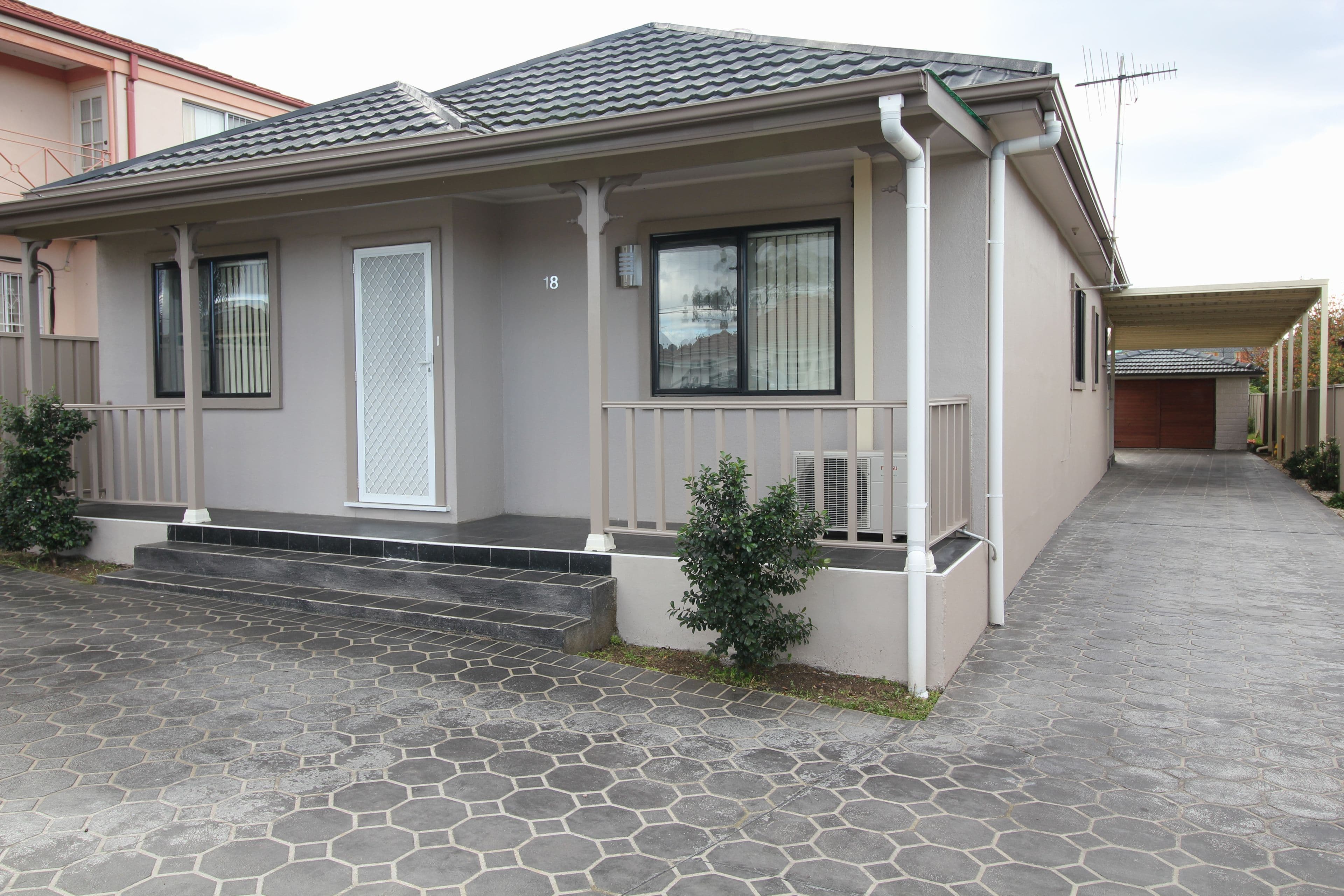 18 Myddleton Avenue, Fairfield - Image 1