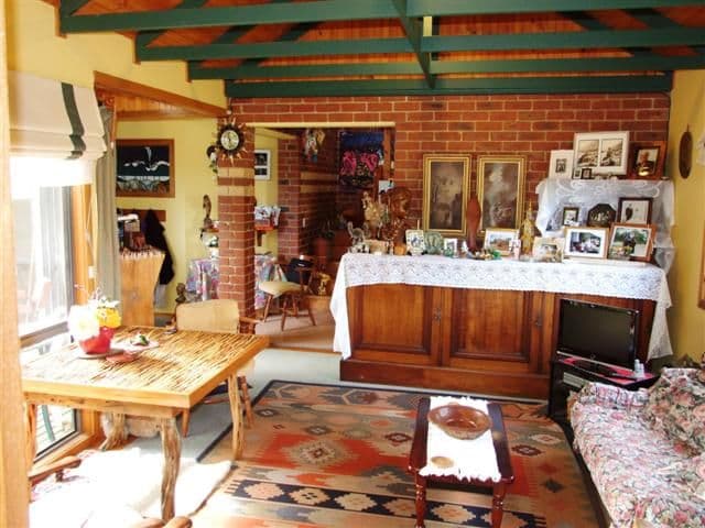 17 Hallway Drive, WIMBLEDON HEIGHTS VIC 3922, Wimbledon Heights - Thumbnail 3