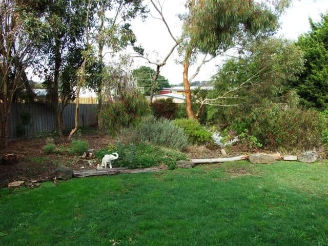 17 Hallway Drive, WIMBLEDON HEIGHTS VIC 3922, Wimbledon Heights - Thumbnail 5