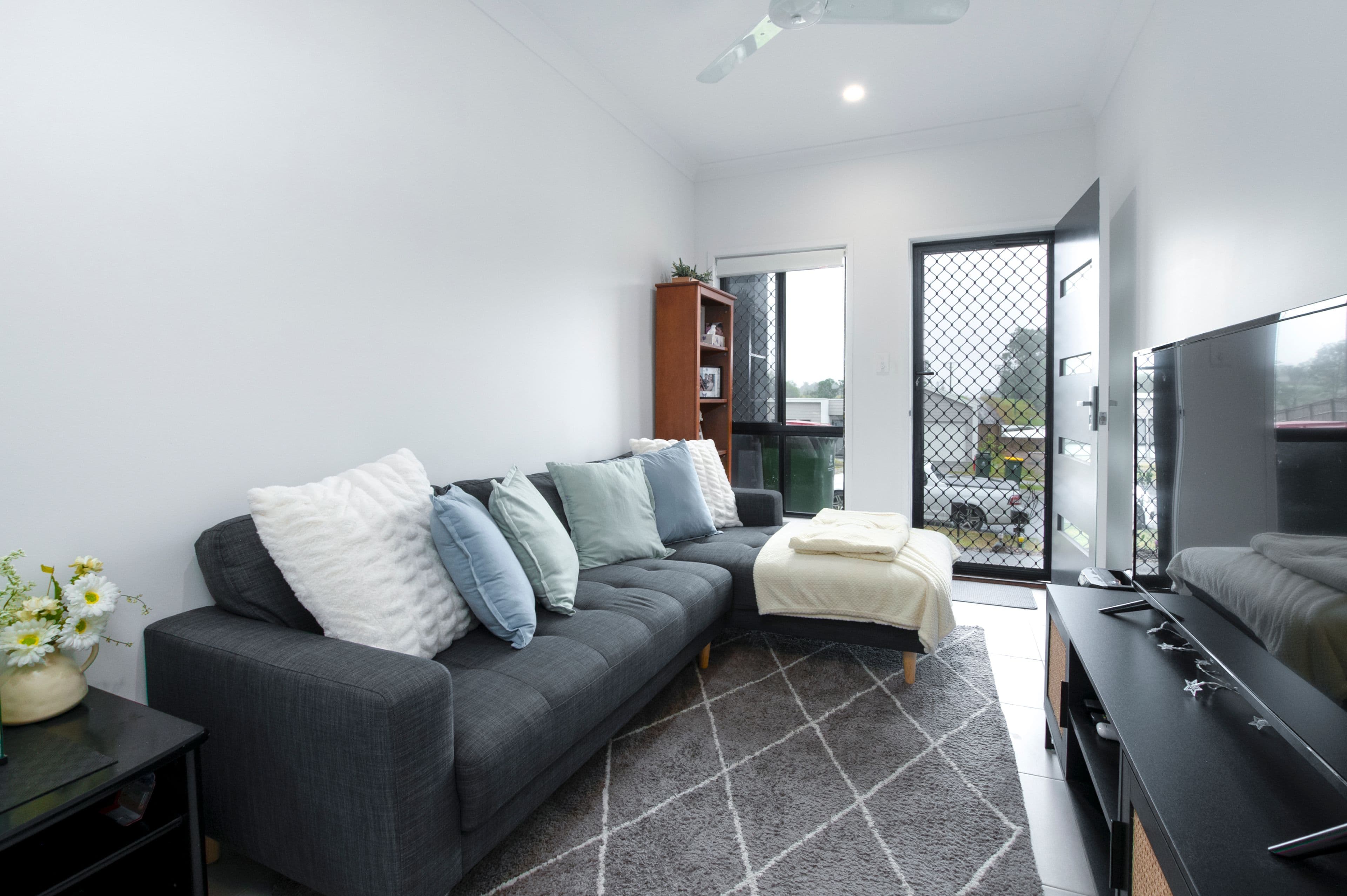 10 Amber Court, Redbank Plains QLD 4301, Redbank Plains - Thumbnail 2