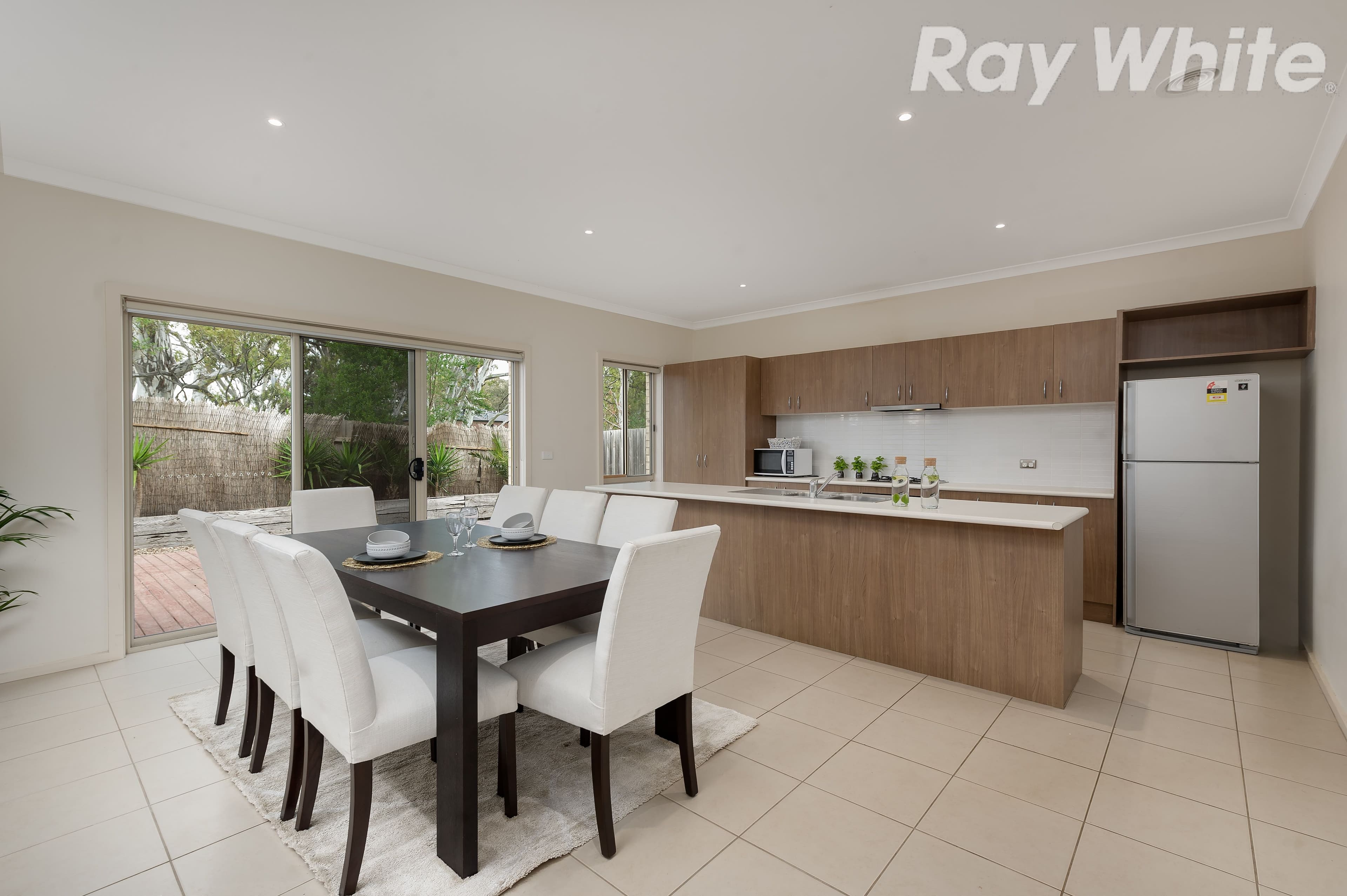 9 Haven Close, South Morang VIC 3752, South Morang - Thumbnail 4