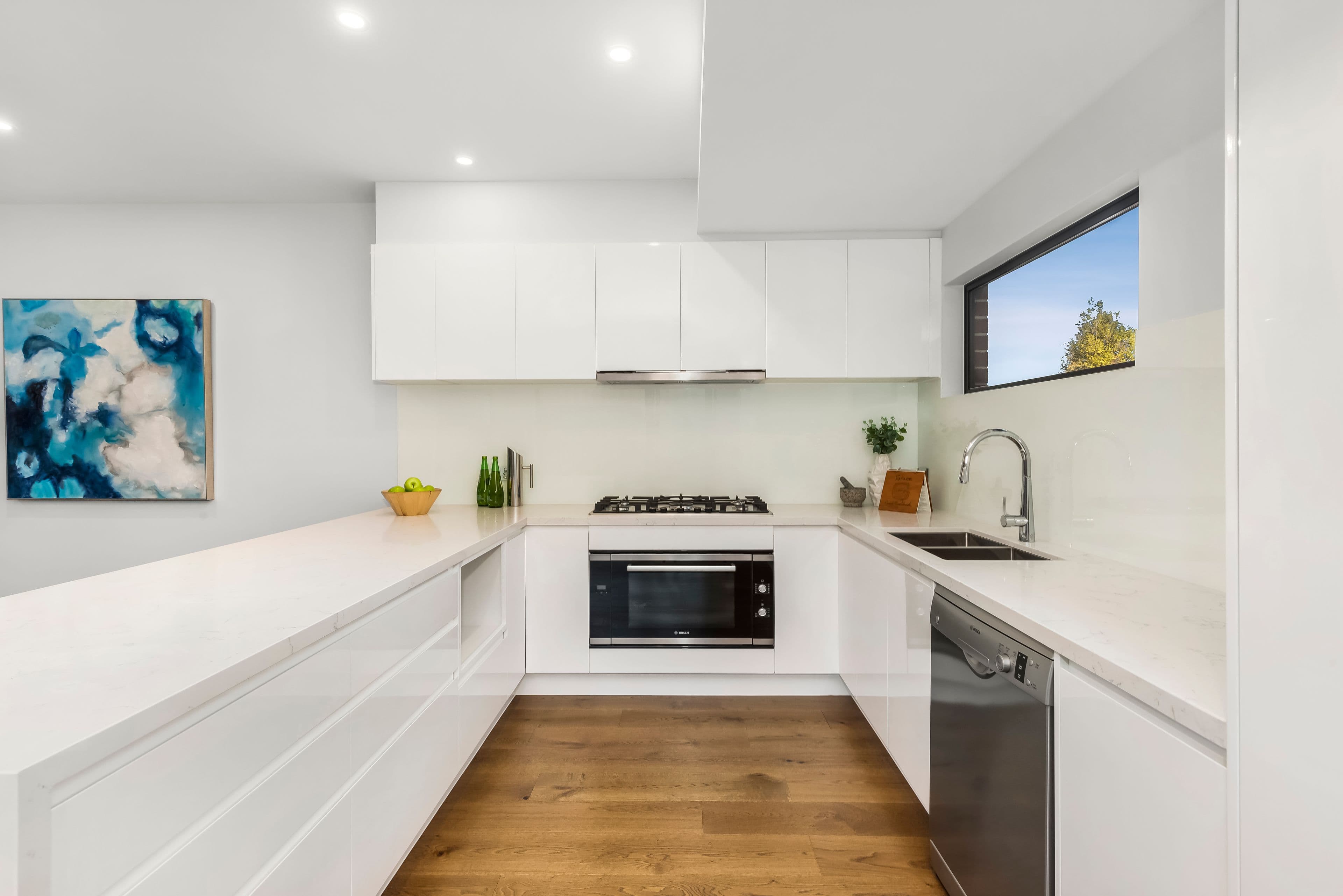 30 Glen Court, Glen Waverley VIC 3150, Glen Waverley - Thumbnail 2