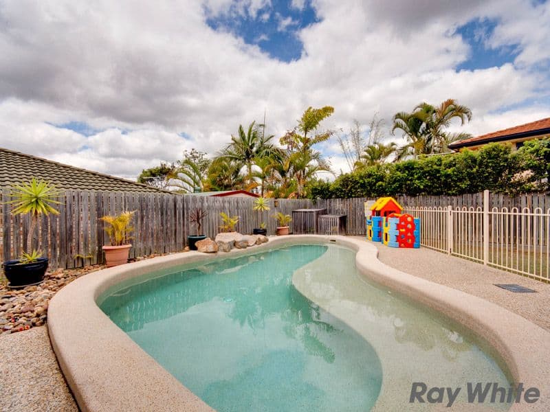 6 Inverary Place, UPPER KEDRON QLD 4055, Upper Kedron - Thumbnail 6