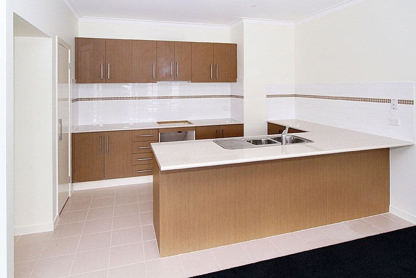8 Jarrah Place, CRAIGIEBURN VIC 3064, Craigieburn - Thumbnail 2