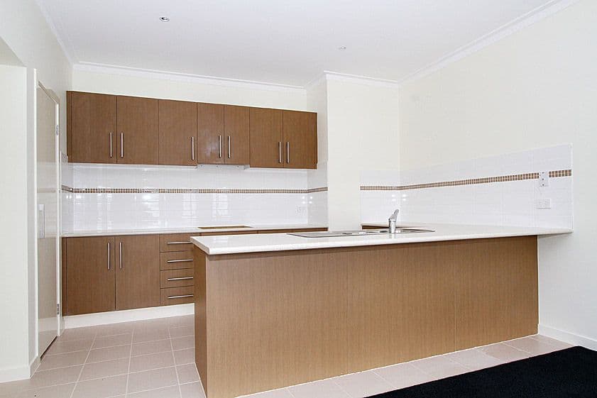 8 Jarrah Place, CRAIGIEBURN VIC 3064, Craigieburn - Thumbnail 3