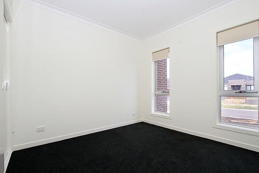 8 Jarrah Place, CRAIGIEBURN VIC 3064, Craigieburn - Thumbnail 5
