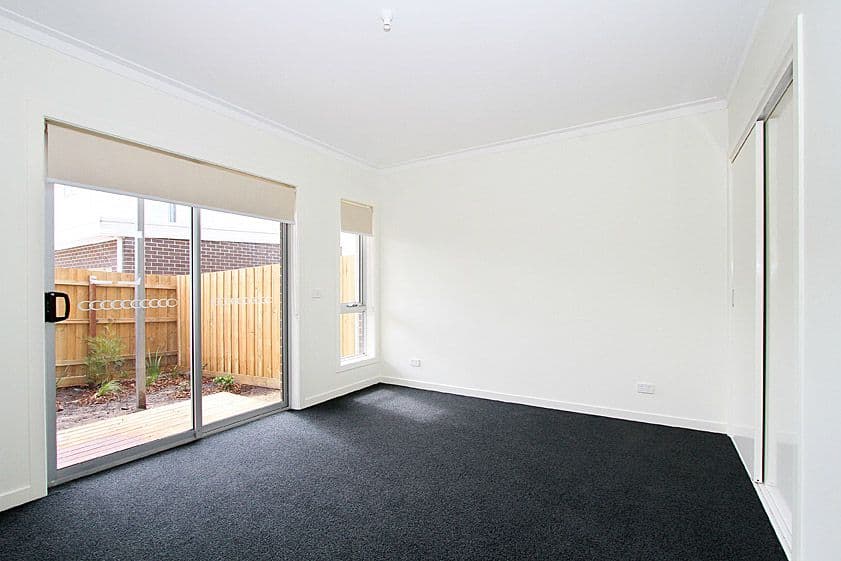 8 Jarrah Place, CRAIGIEBURN VIC 3064, Craigieburn - Thumbnail 6
