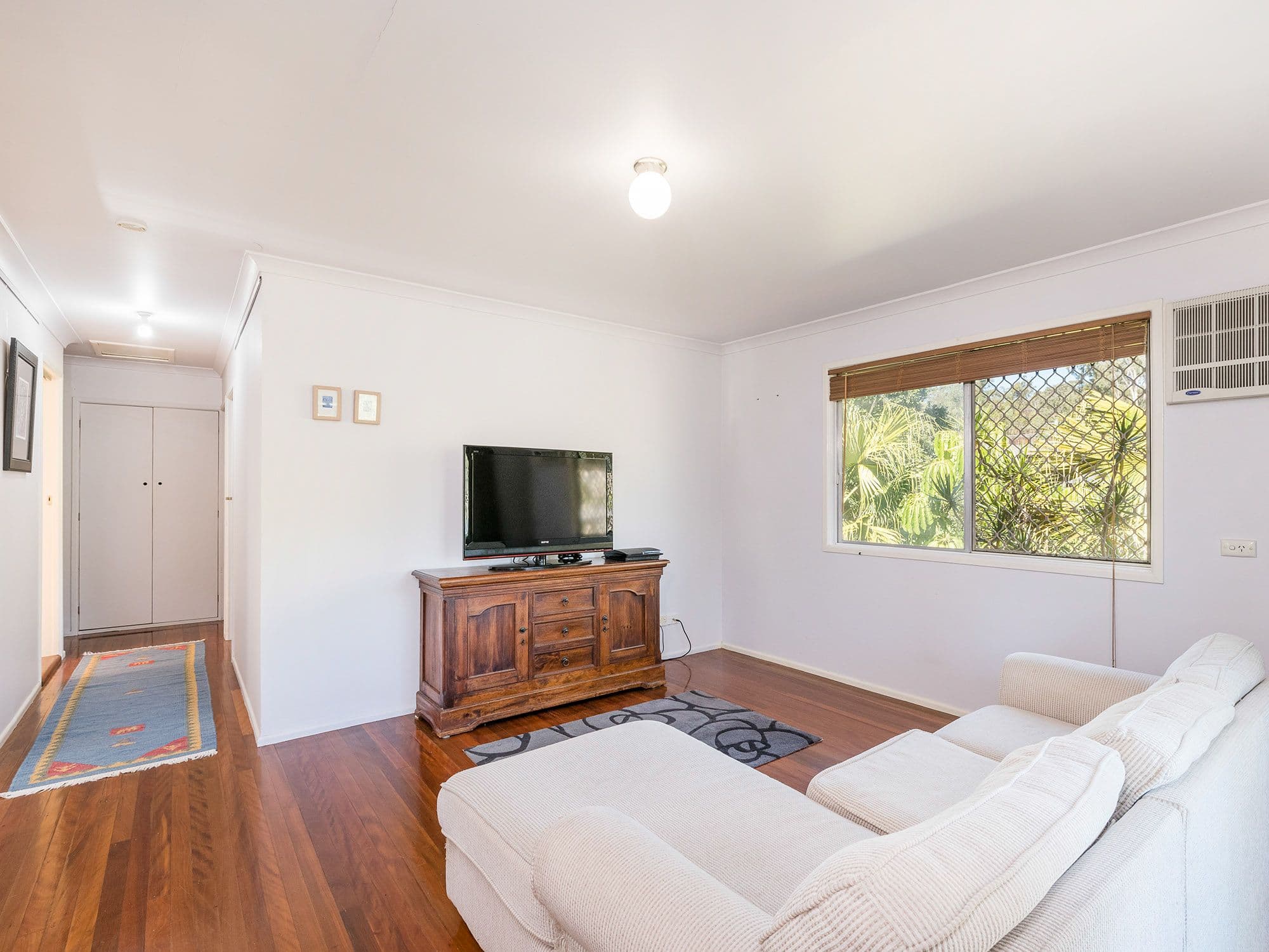 16 Carloch Street, Holland Park West QLD 4121, Holland Park West - Thumbnail 4