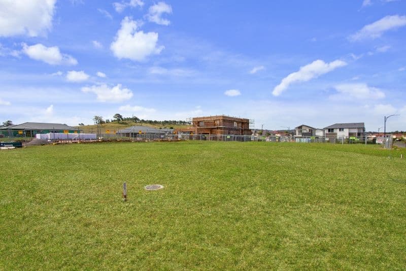 2b Coomoora Road, MOUNT PLEASANT, Mount Pleasant - Thumbnail 2