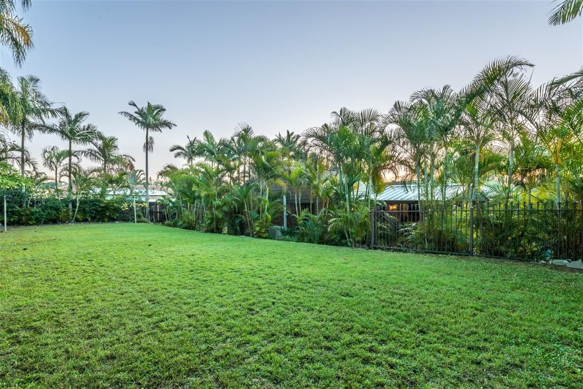 20 California Drive, OXENFORD QLD 4210, Oxenford - Thumbnail 2