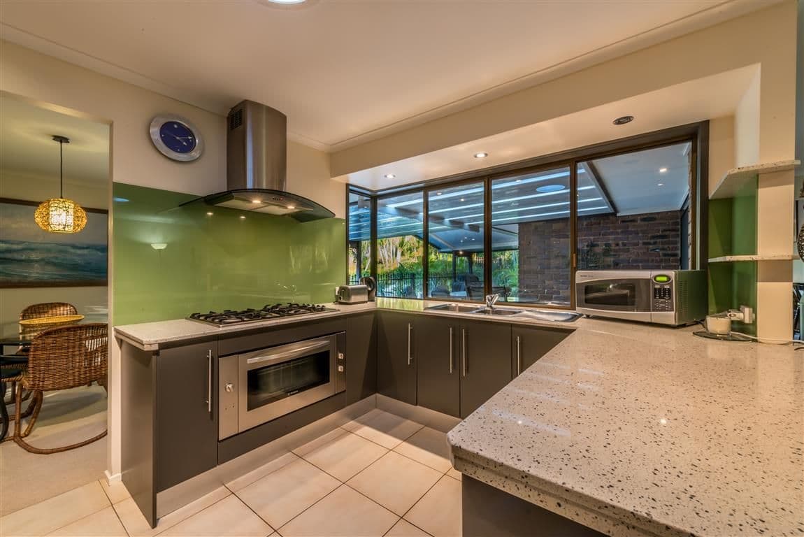 20 California Drive, OXENFORD QLD 4210, Oxenford - Thumbnail 3