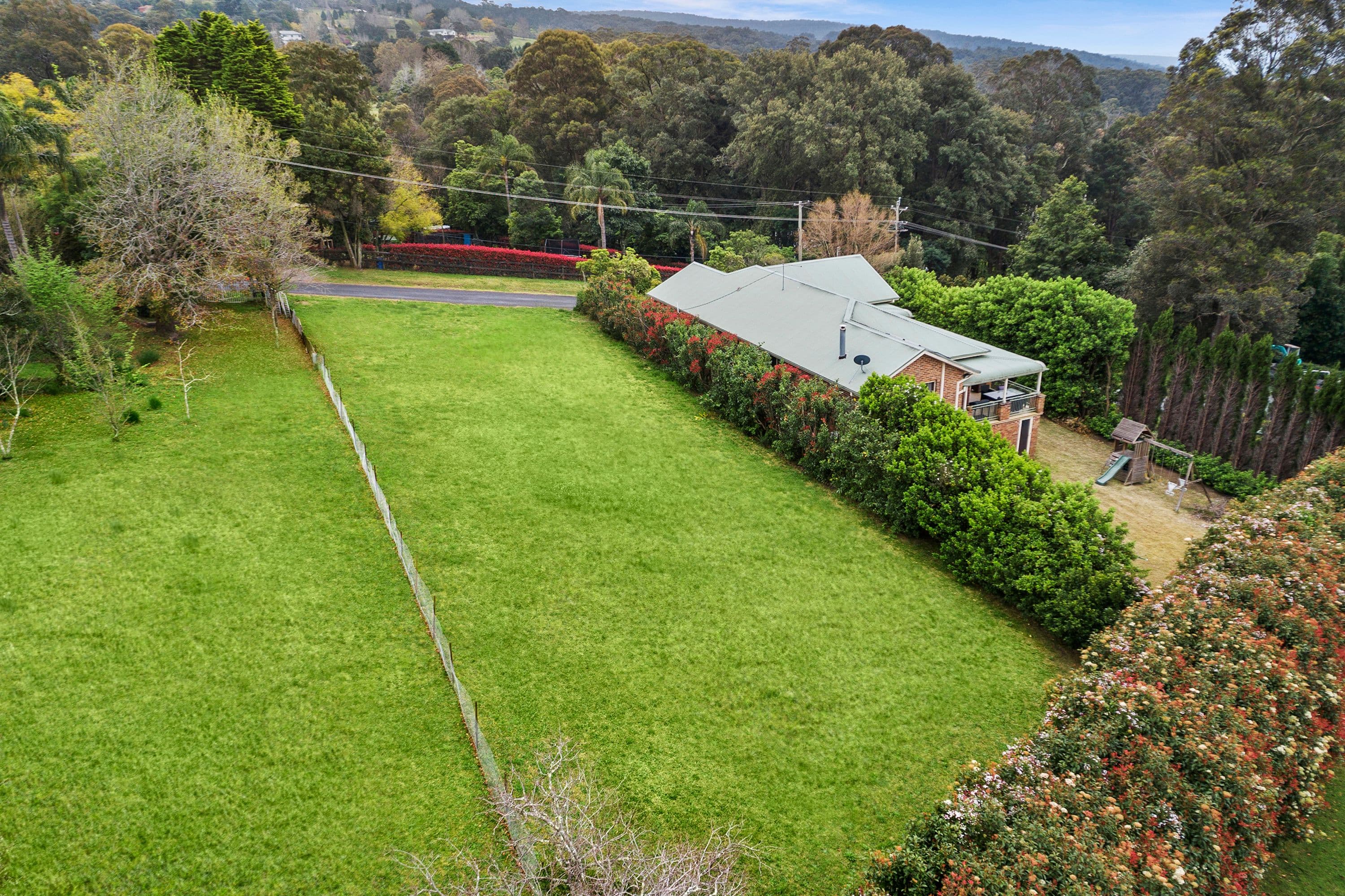 10 Douglas Road, Kurrajong Heights NSW 2758, Kurrajong Heights - Thumbnail 2