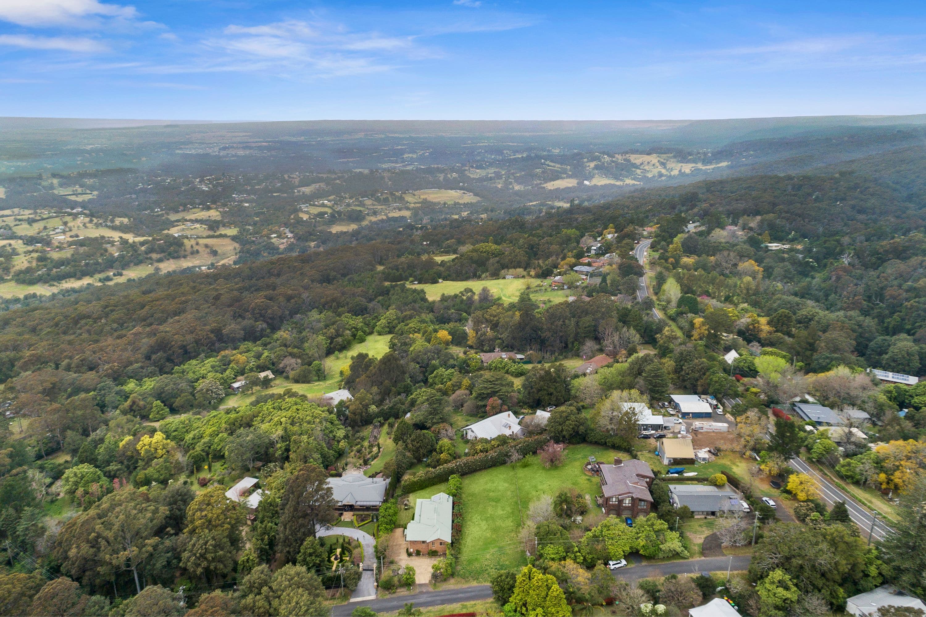 10 Douglas Road, Kurrajong Heights NSW 2758, Kurrajong Heights - Thumbnail 4