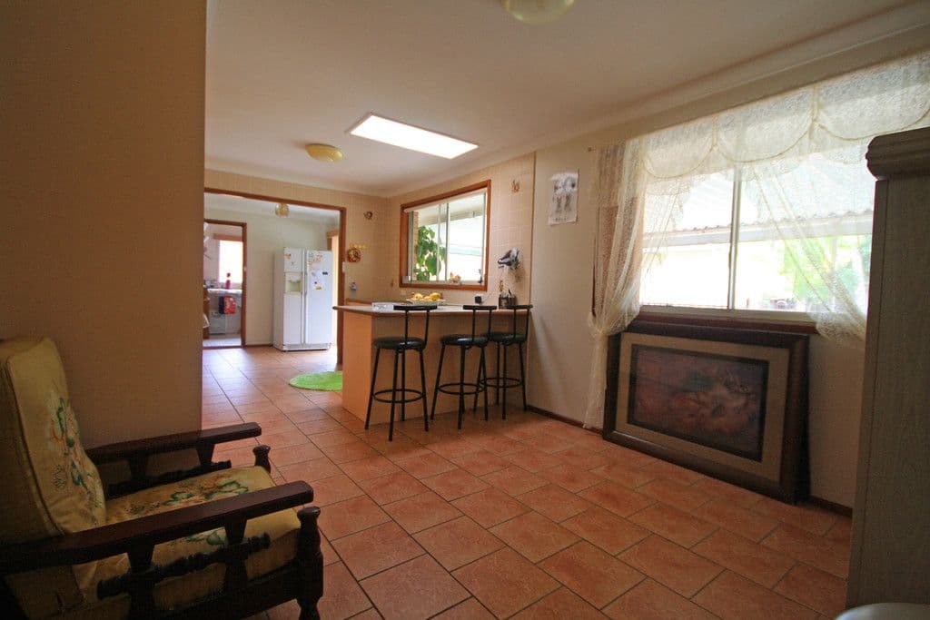 8 Chaperon Crescent, Minto - Thumbnail 3