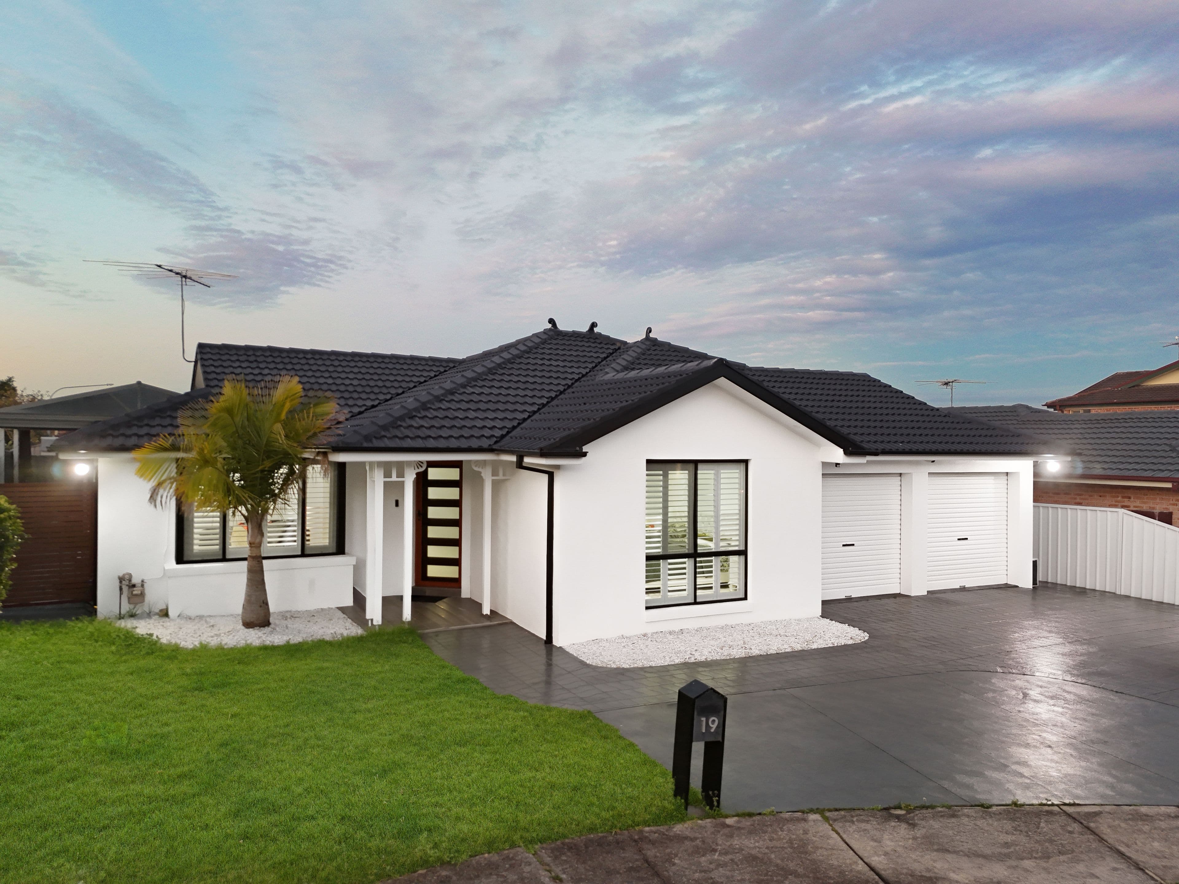 19 Port Macquarie Avenue, Hoxton Park NSW 2171, Hoxton Park - Image 1