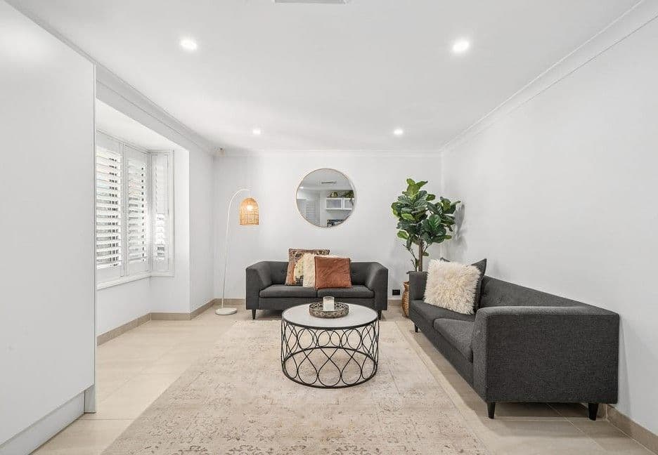 19 Port Macquarie Avenue, Hoxton Park NSW 2171, Hoxton Park - Thumbnail 2