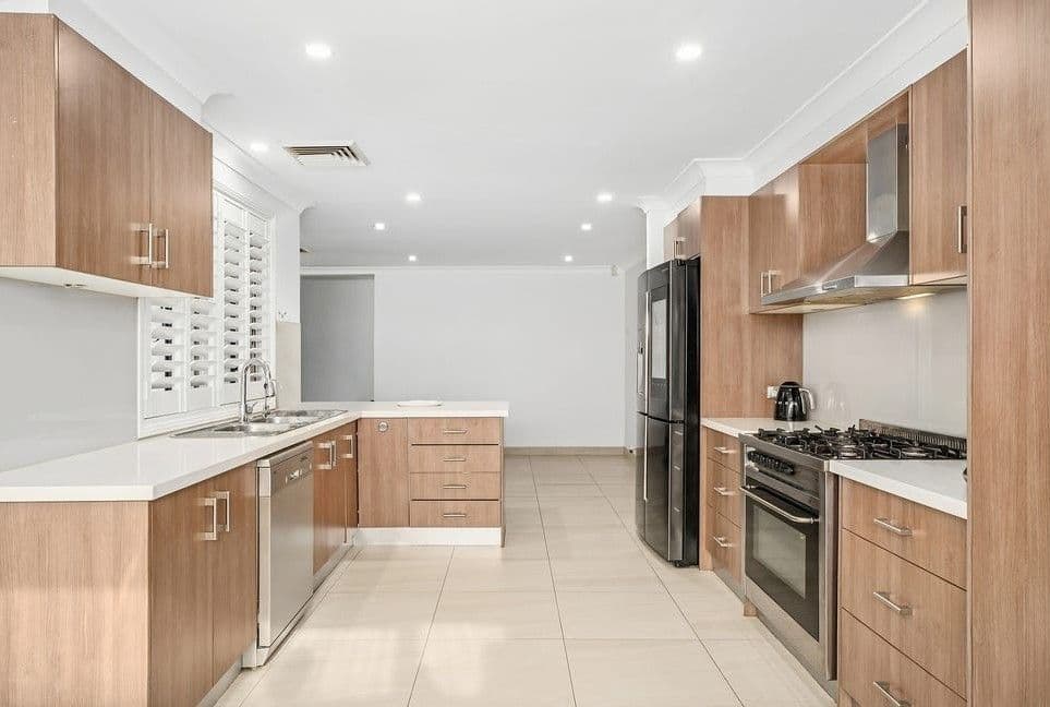 19 Port Macquarie Avenue, Hoxton Park NSW 2171, Hoxton Park - Thumbnail 3