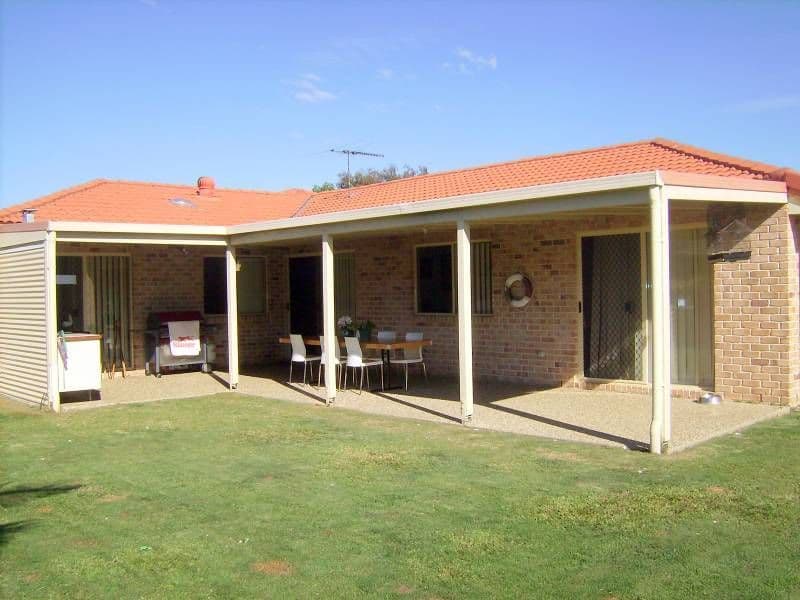SANDSTONE POINT QLD 4511, Sandstone Point - Image 1