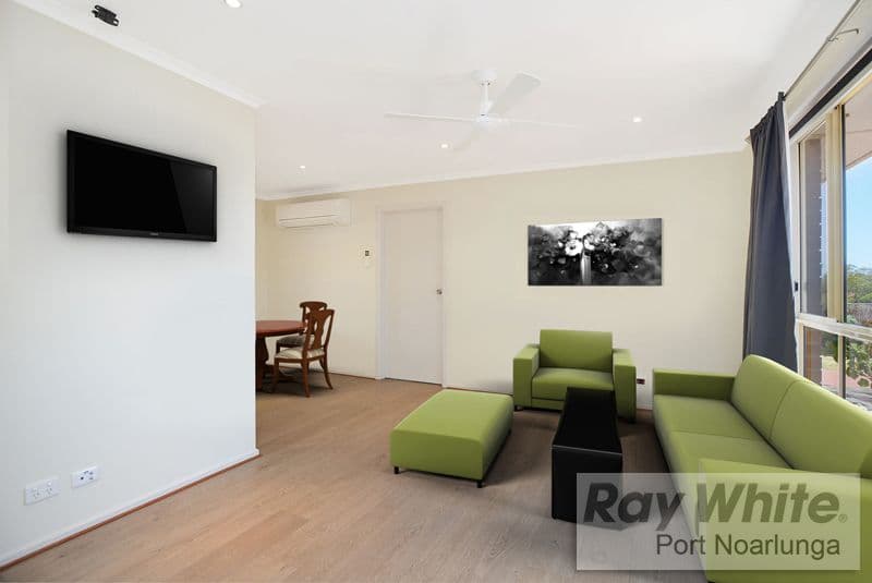 27 Peppermint Grove, Noarlunga Downs SA 5168, Noarlunga Downs - Thumbnail 2