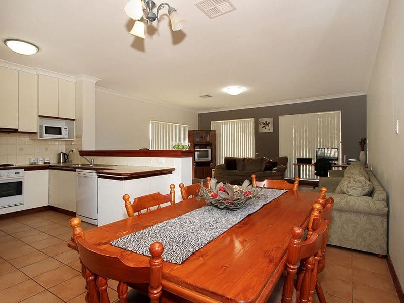30 Allinga Crescent, CRAIGIE WA 6025, Craigie - Thumbnail 4