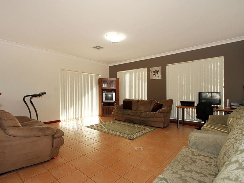 30 Allinga Crescent, CRAIGIE WA 6025, Craigie - Thumbnail 6