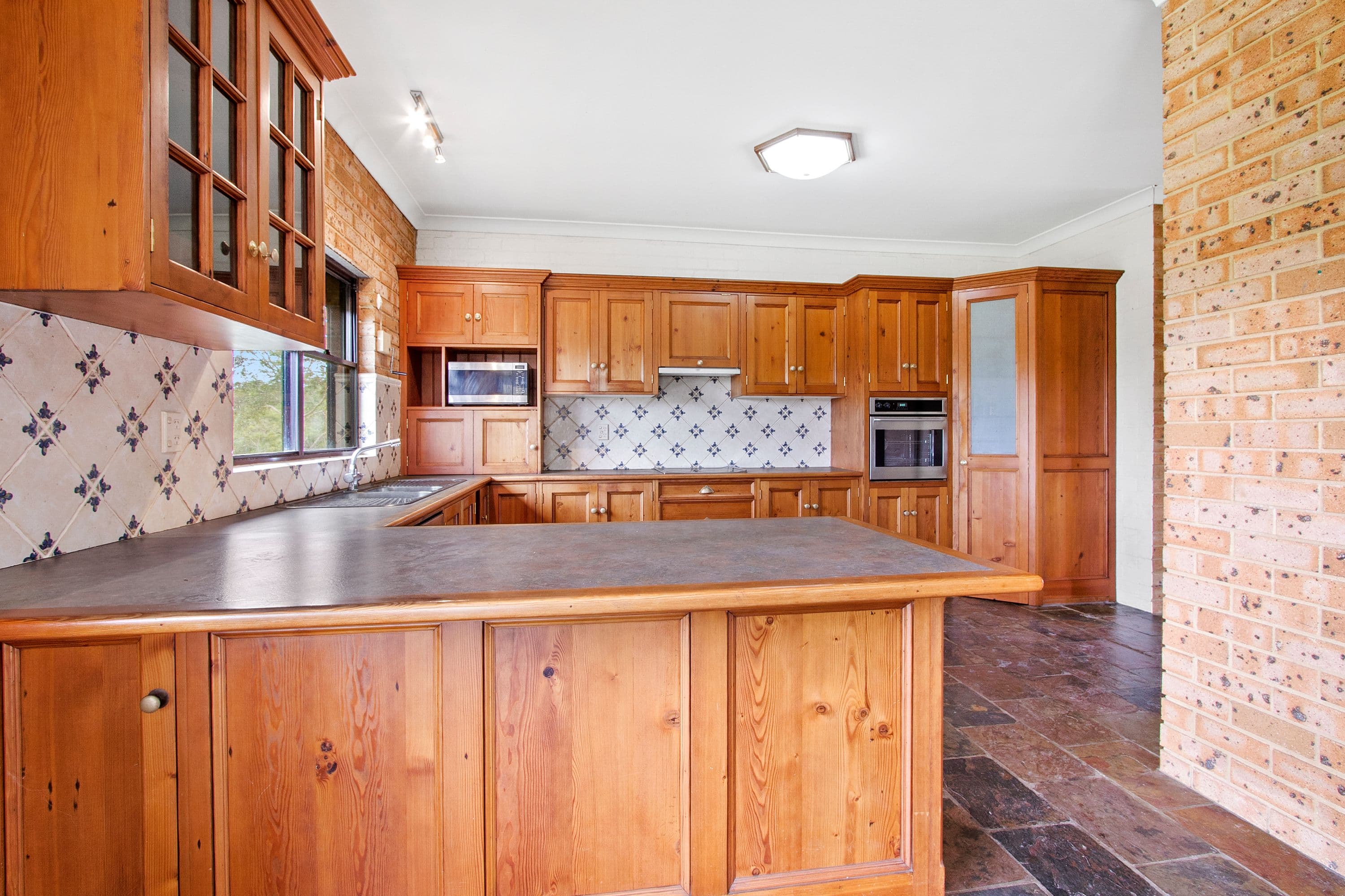 969 East Kurrajong Road, East Kurrajong NSW 2758, East Kurrajong - Thumbnail 2