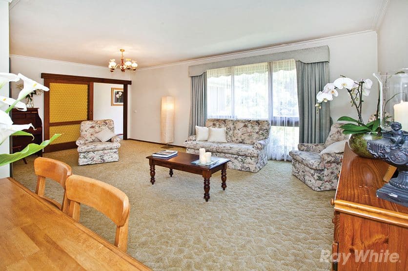 52 Guinevere Parade, GLEN WAVERLEY VIC 3150, Glen Waverley - Thumbnail 5