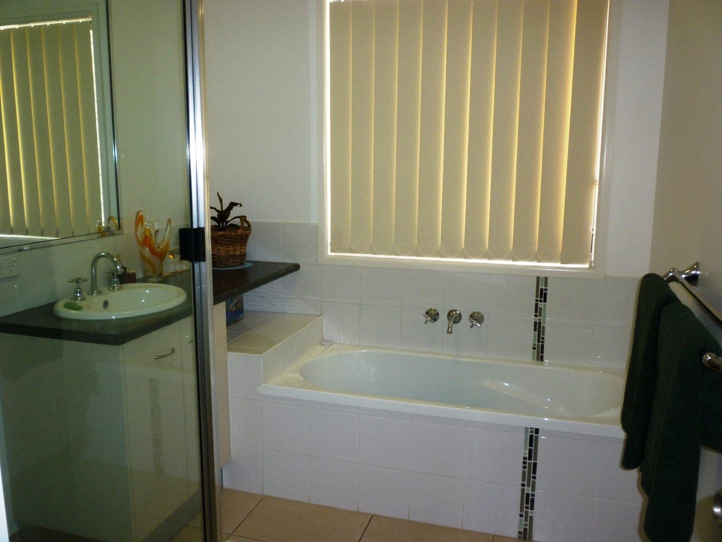 18  Jamie Street, GRACEMERE QLD 4702, Gracemere - Thumbnail 6
