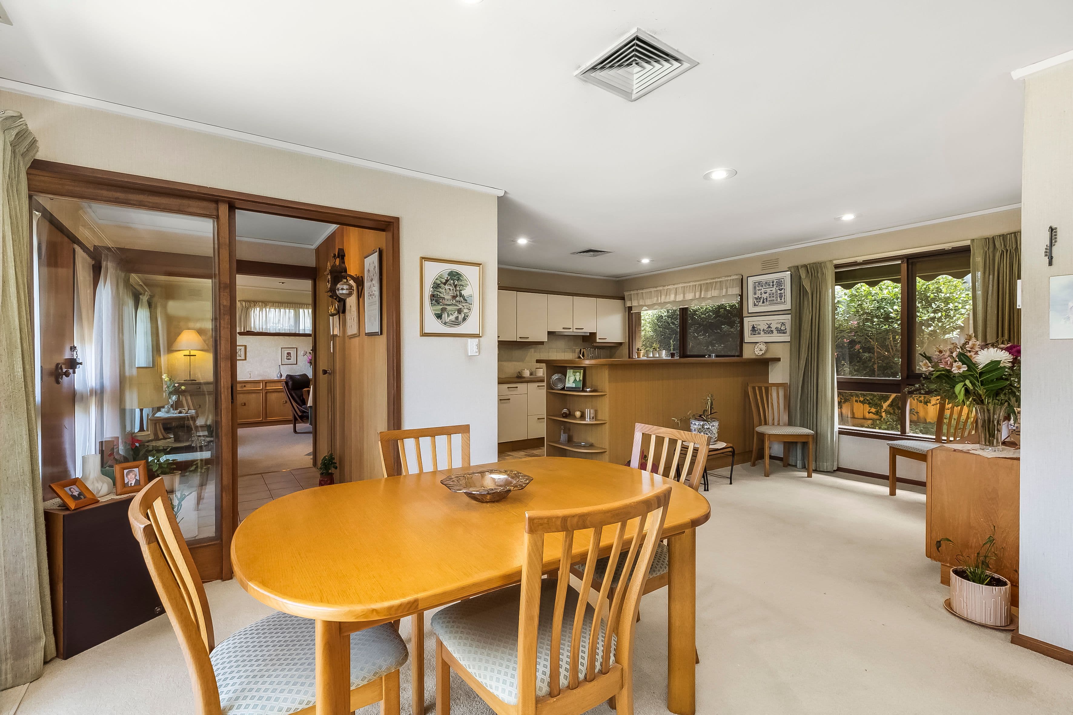 23 Rowitta Drive, Glen Waverley VIC 3150, Glen Waverley - Thumbnail 4