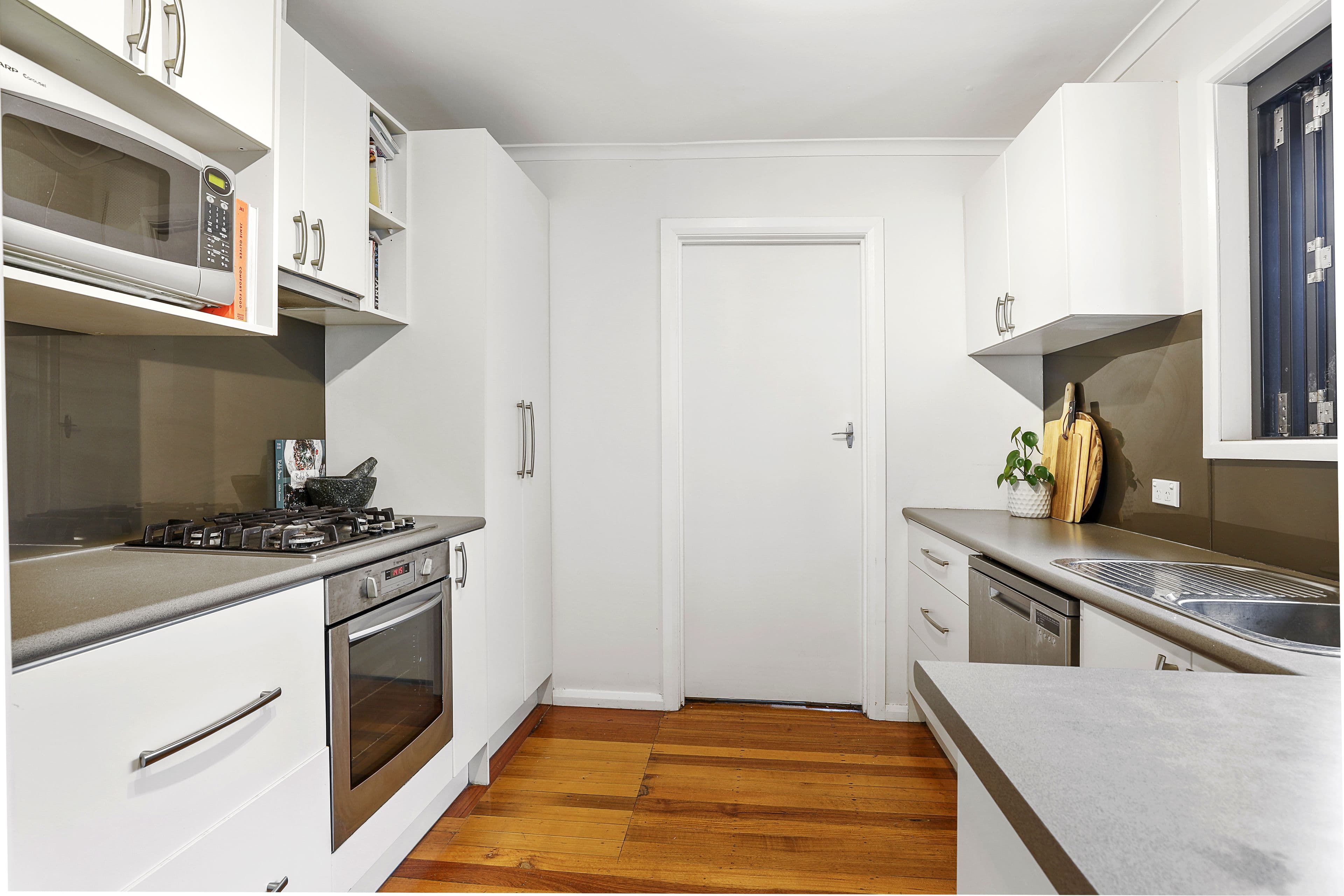 14 Albenca Street, Mentone VIC 3194, Mentone - Thumbnail 3