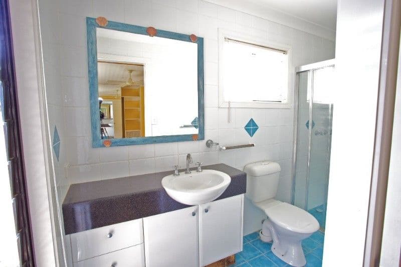 22 Stradbroke Street, BIGGERA WATERS QLD 4216, Biggera Waters - Thumbnail 7