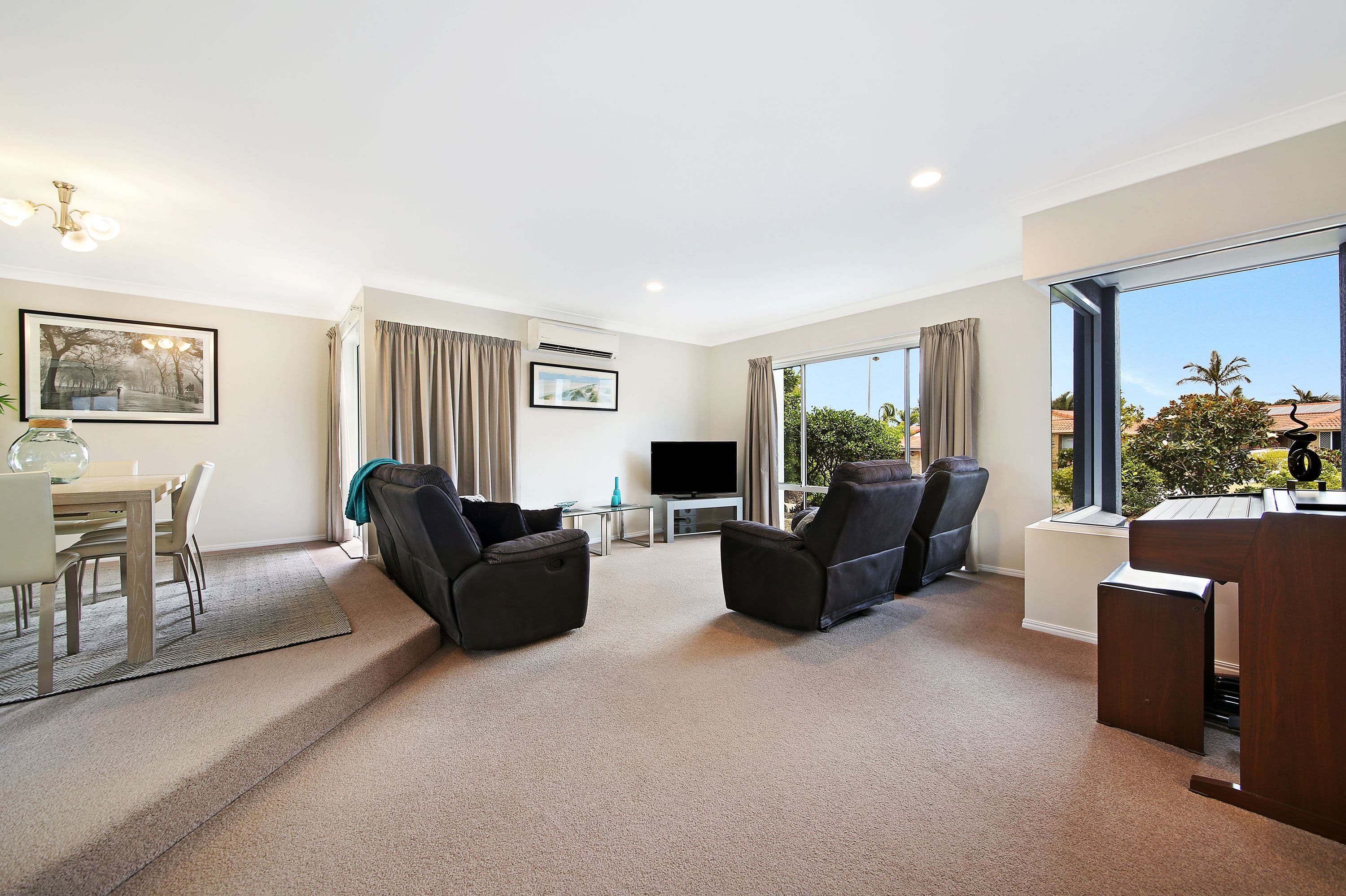 13 Doncaster Court, Robina QLD 4226, Robina - Thumbnail 4