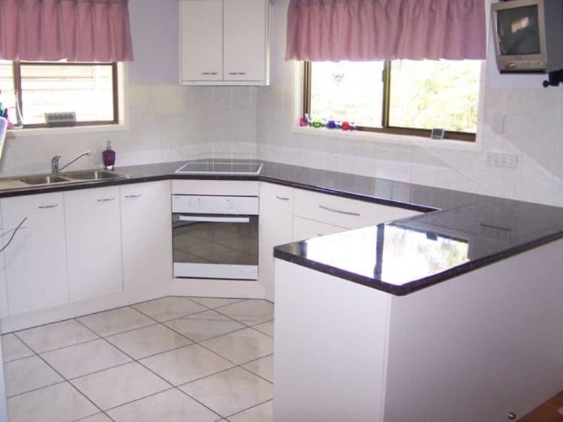 7  Cairncross Street, SUN VALLEY QLD 4680, Sun Valley - Thumbnail 2