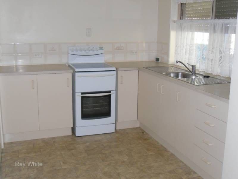 22 King Street, DECEPTION BAY QLD 4508, Deception Bay - Thumbnail 2