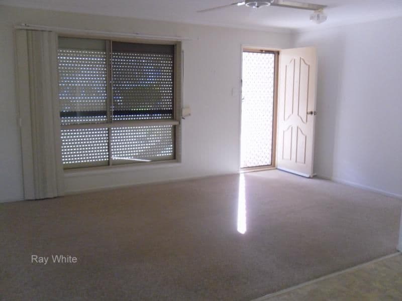 22 King Street, DECEPTION BAY QLD 4508, Deception Bay - Thumbnail 3