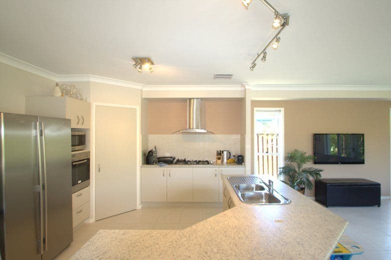 9 MADDENS Crescent, PEREGIAN SPRINGS QLD 4573, Peregian Springs - Thumbnail 5